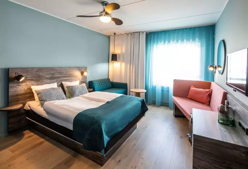 Quality Hotel The Reef