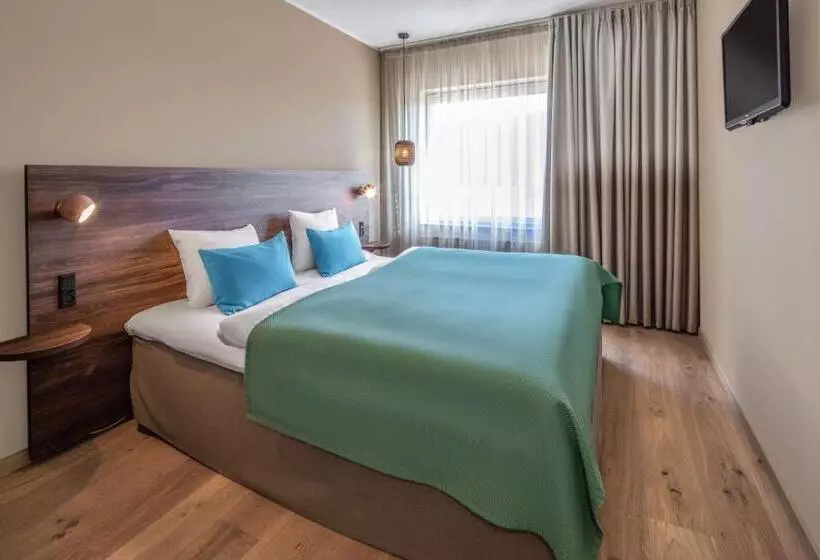 Quality Hotel The Reef