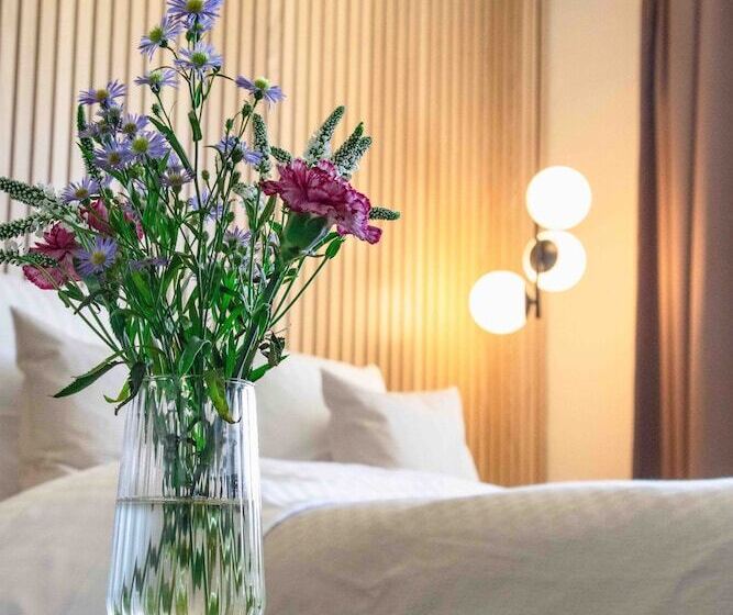 Strandhotel Klitrosen