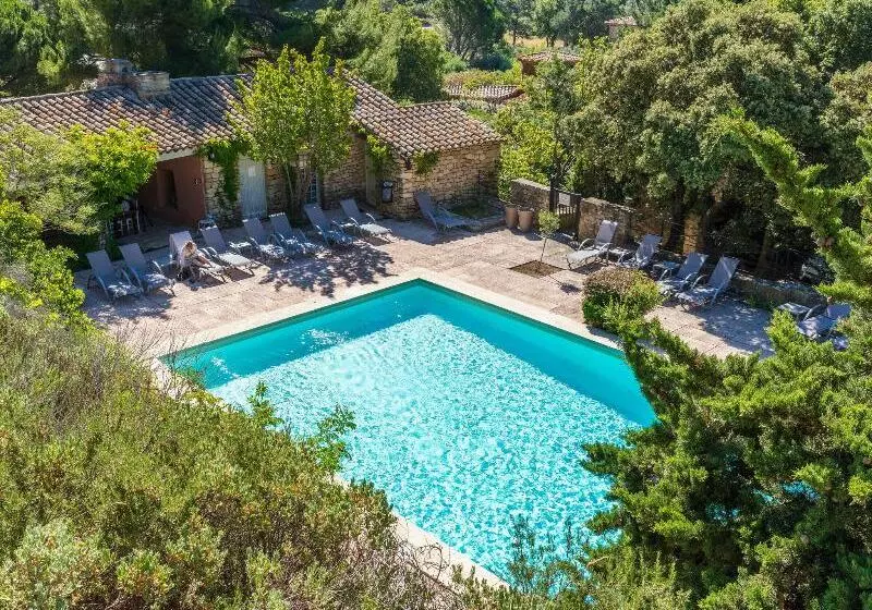 Garrigae Abbaye De Sainte Croix Hotel Et Table Provencale D Elegance