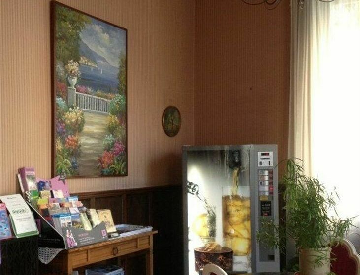 هتل Hôtel Armenonville