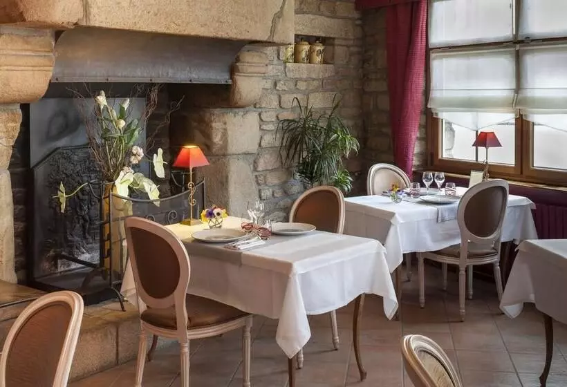 ホテル Au Relais Du Porhoet