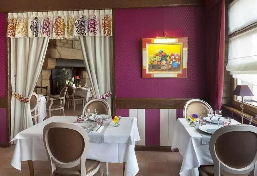 ホテル Au Relais Du Porhoet