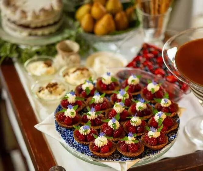 فندق Ballymaloe House