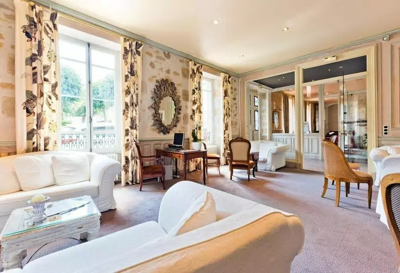 בית מלון כפרי Grand Hôtel De Montespan Talleyrand