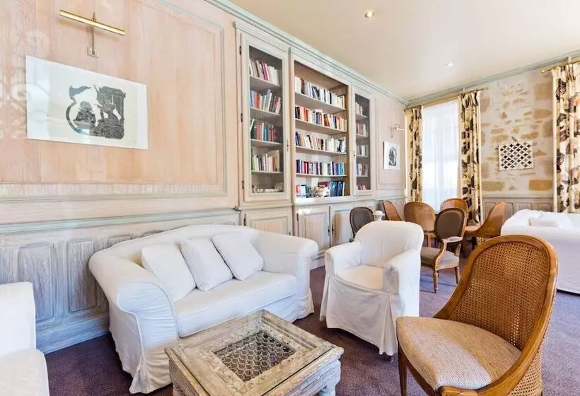 בית מלון כפרי Grand Hôtel De Montespan Talleyrand