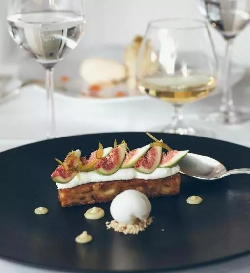 ホテル Hôtel Arcé