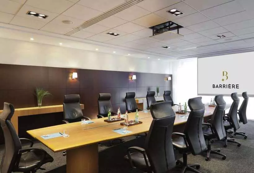 酒店 Hôtel Barrière L Hôtel Du Lac