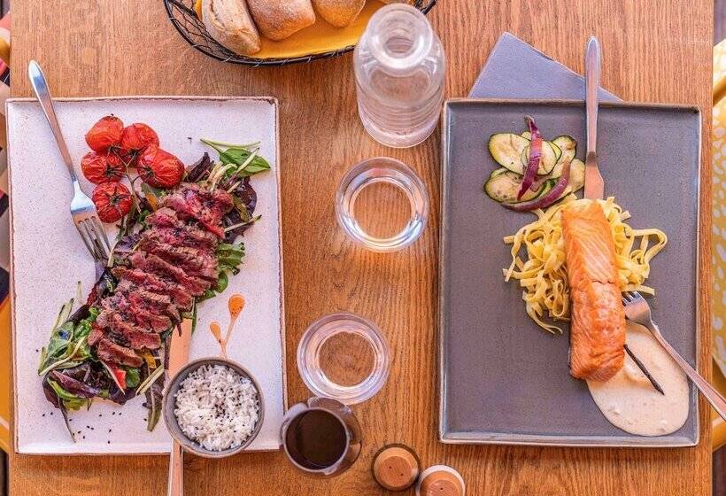 هتل Ibis Montpellier Centre Polygone