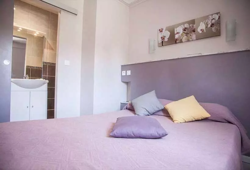 Logis Hotels   Auberge De L île   Hôtel 3 étoiles Et Restaurant