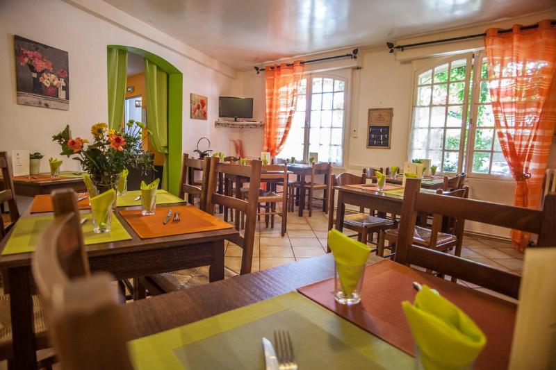 Logis Hotels   Auberge De L île   Hôtel 3 étoiles Et Restaurant