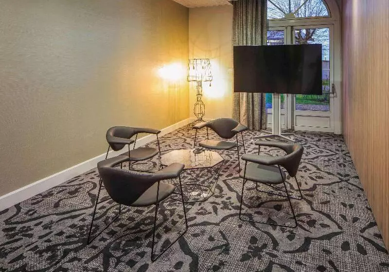 فندق Mercure Angoulême  Hôtel De France