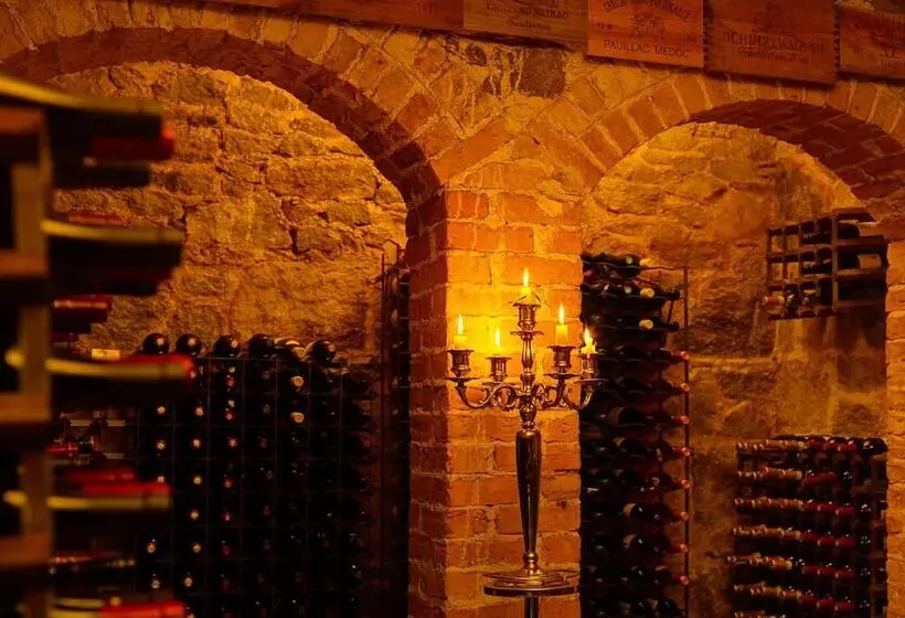 בית מלון כפרי Mount Falcon Estate