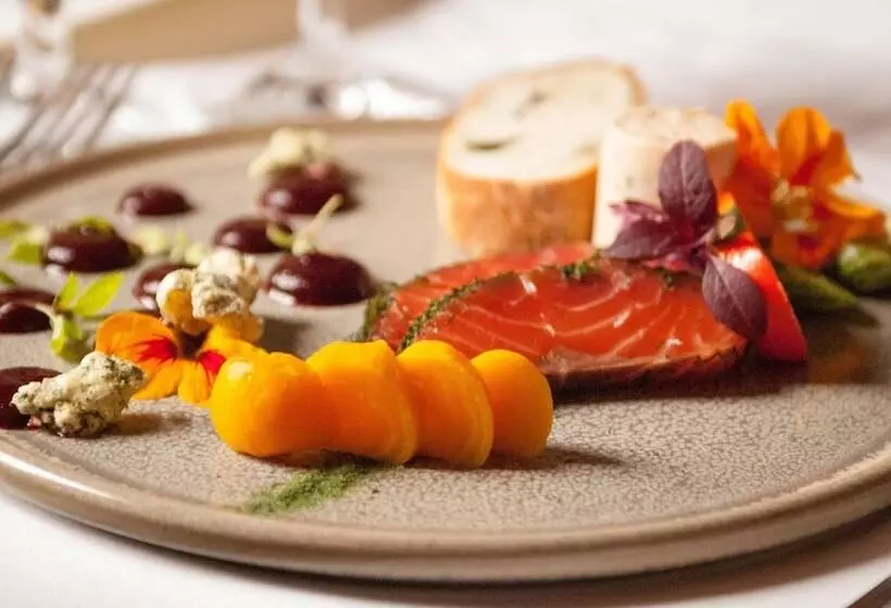 בית מלון כפרי Mount Falcon Estate