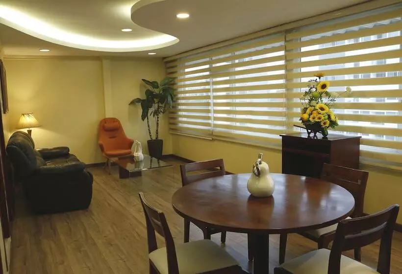 בית מלון כפרי Republica