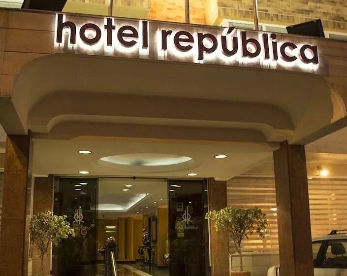 בית מלון כפרי Republica