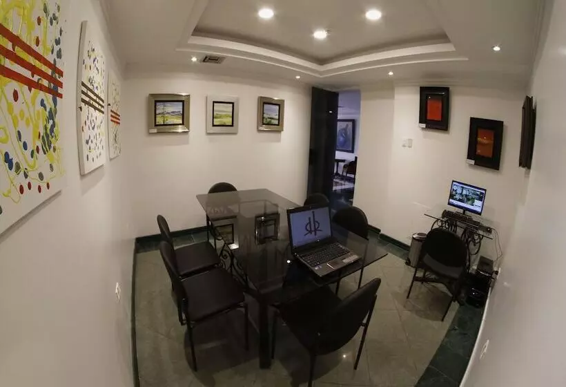 בית מלון כפרי Republica