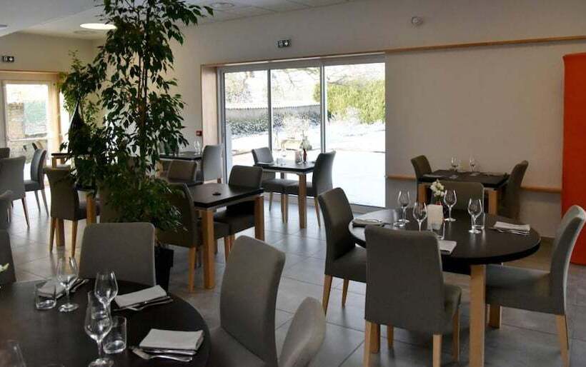 בית מלון כפרי Logis Restaurant & Hôtel à La 12