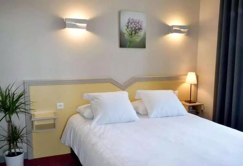 호텔 Logis Restaurant & Hôtel à La 12