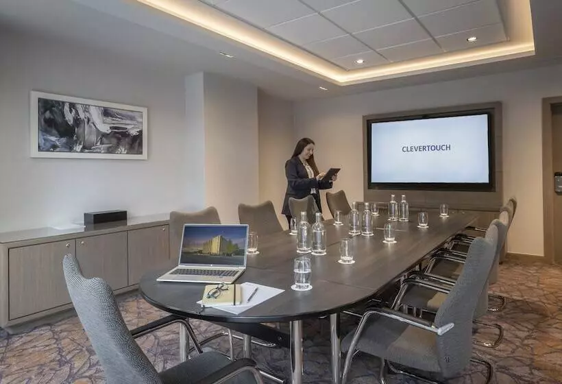 Maldron Hotel Merrion Road