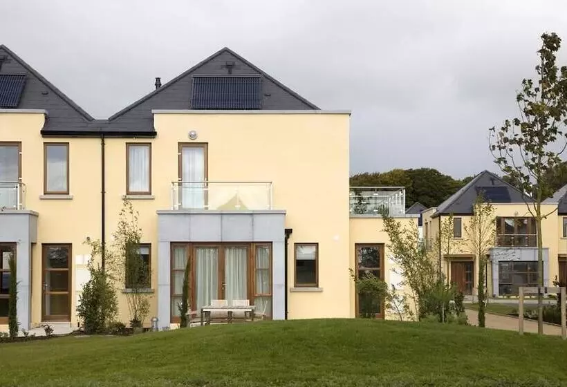 Waterford Castle Hotel & Golf Resort