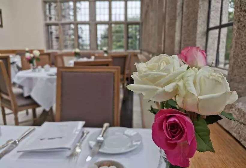 Waterford Castle Hotel & Golf Resort