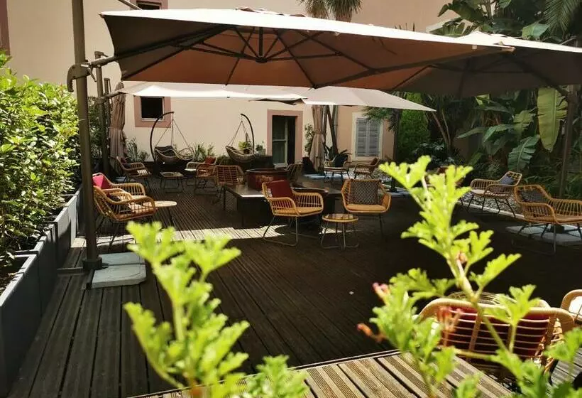 Отель Beau Rivage