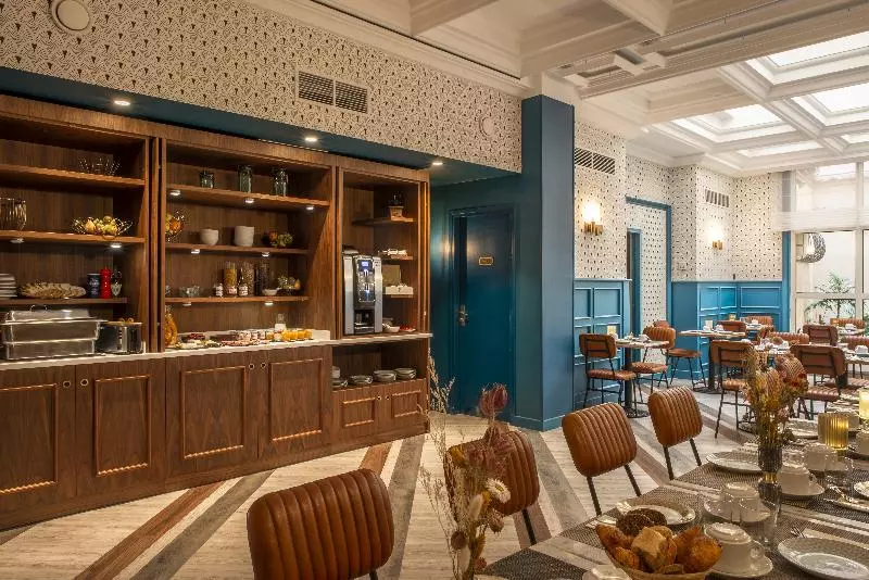 هتل Hôtel Le Bristol