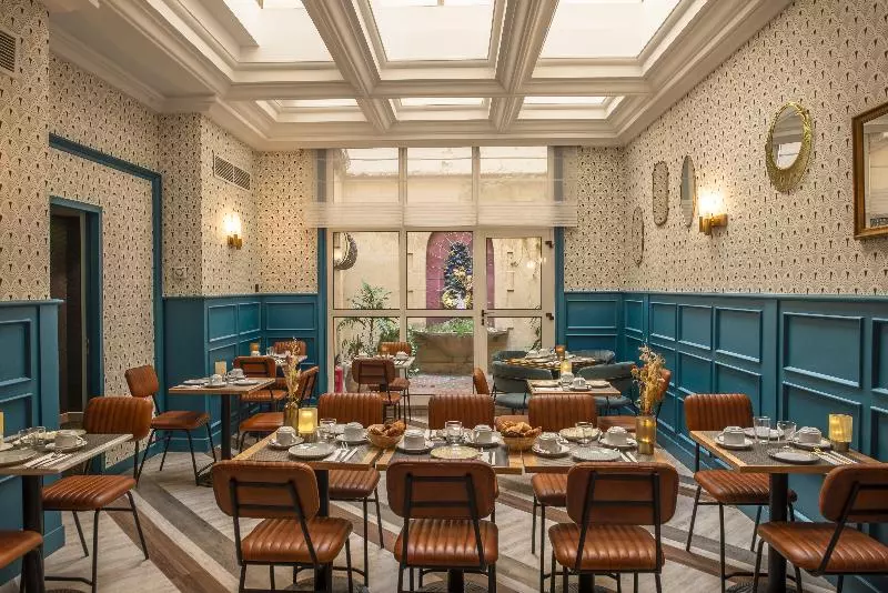 هتل Hôtel Le Bristol