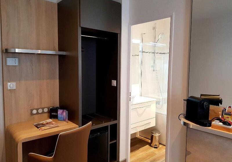 Brit Hotel De Grignan Vichy