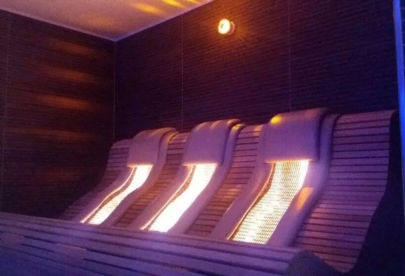 Brit Hotel De Grignan Vichy