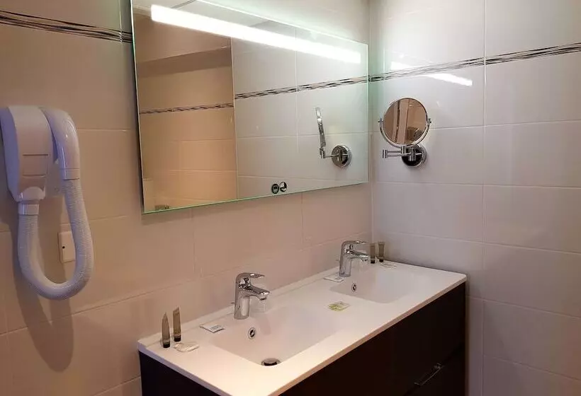 Brit Hotel De Grignan Vichy