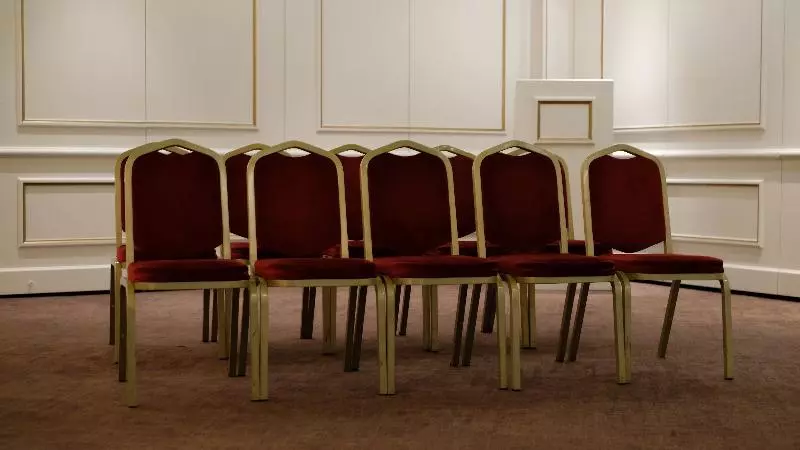 בית מלון כפרי Carlton