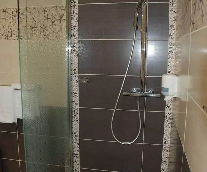 هتل The Originals City, Hôtel Cathédrale, Lisieux