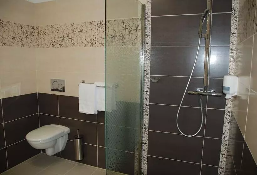 هتل The Originals City, Hôtel Cathédrale, Lisieux