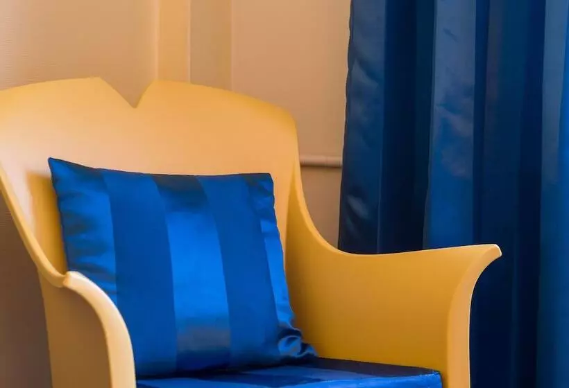 هتل The Originals City, Hôtel Cathédrale, Lisieux