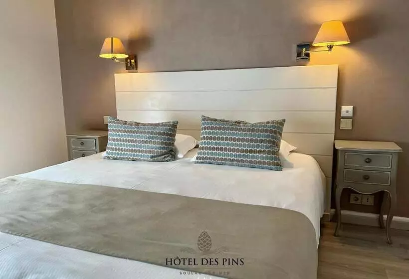Отель Des Pins