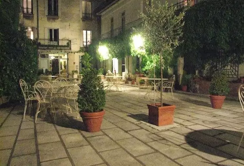 Отель Hôtel De France