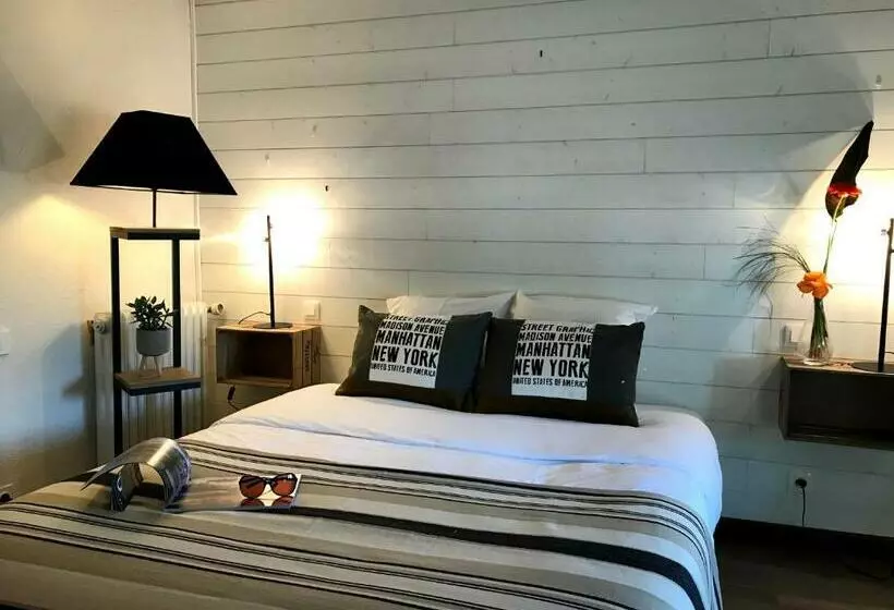 Отель Hostellerie Des Bichonnieres