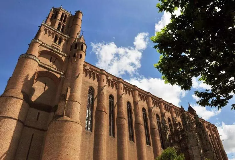 Отель Hostellerie Du Grand Saint Antoine