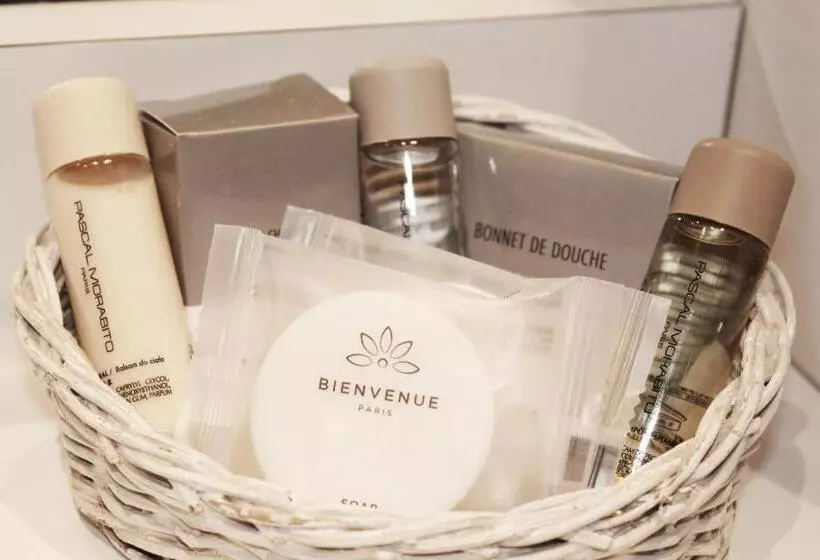 Отель Hostellerie Du Grand Saint Antoine