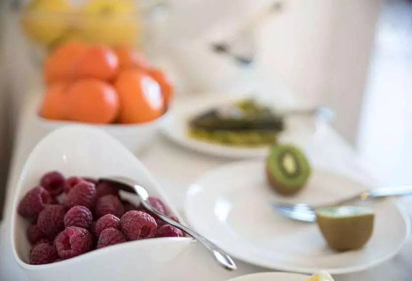 Отель Hôtel Casabella