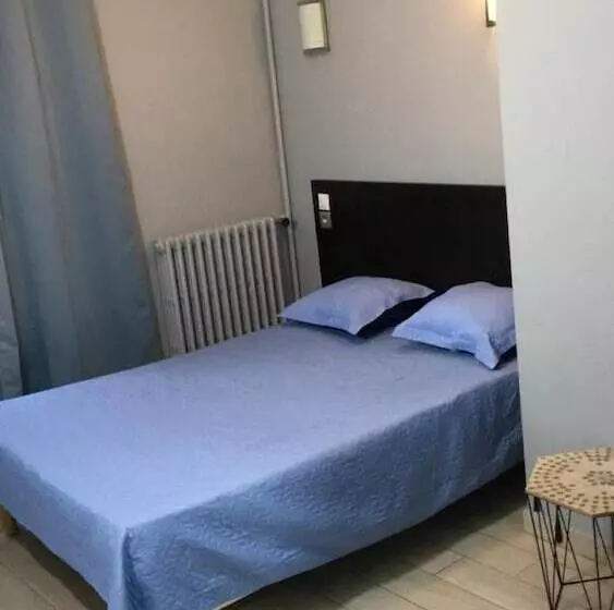 ホテル Hôtel Des Arcades