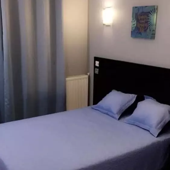 ホテル Hôtel Des Arcades