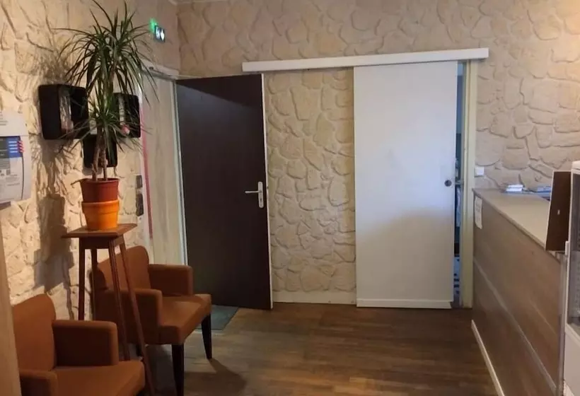 ホテル Hôtel Des Arcades