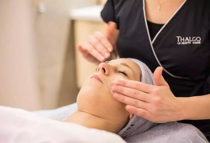 Отель Hôtel Du Bollenberg   Restaurant Côté Plaine   Spa De La Colline