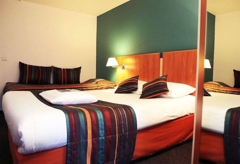 هتل Kyriad Paris Sud Les Ulis Courtaboeuf