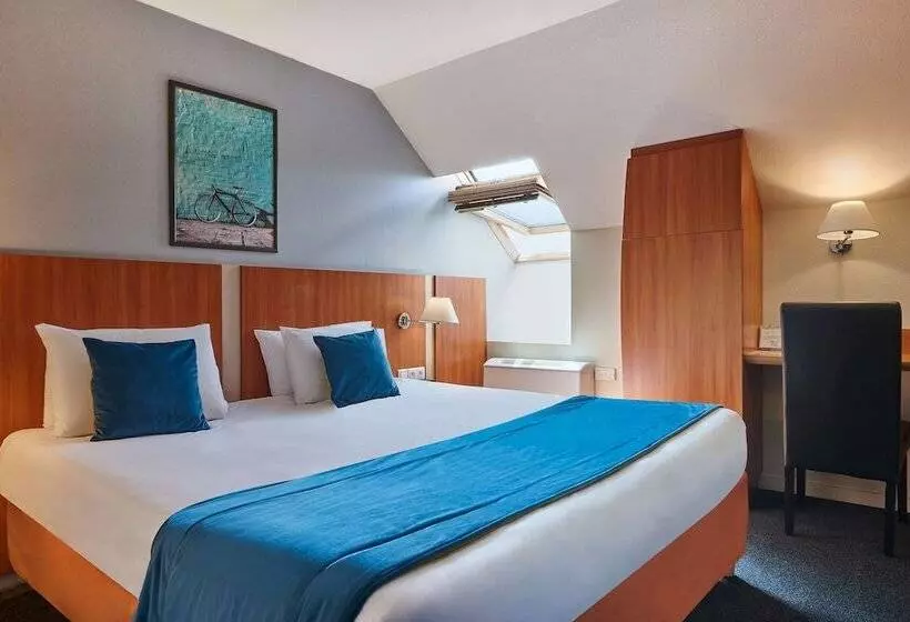 Hotel Kyriad Paris Sud Les Ulis Courtaboeuf