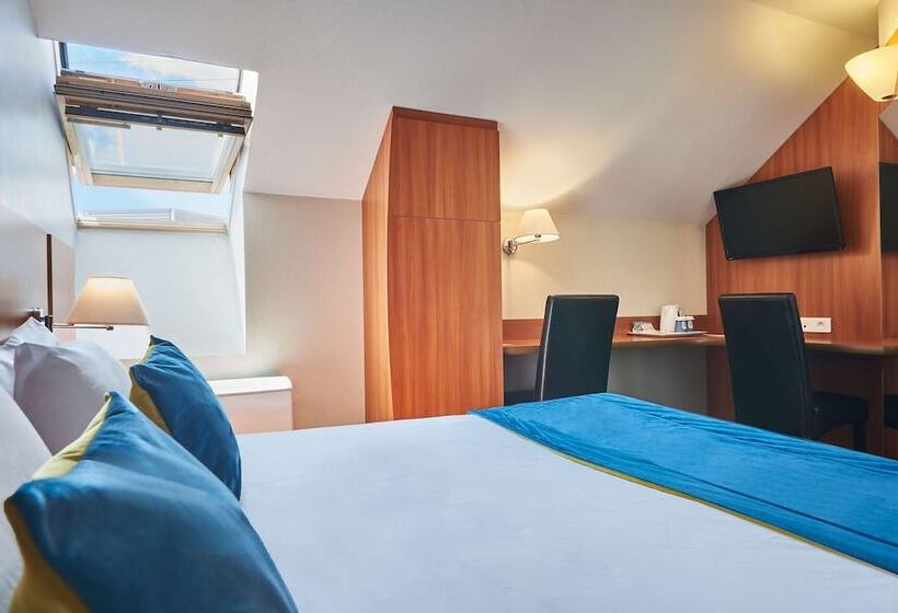 هتل Kyriad Paris Sud Les Ulis Courtaboeuf