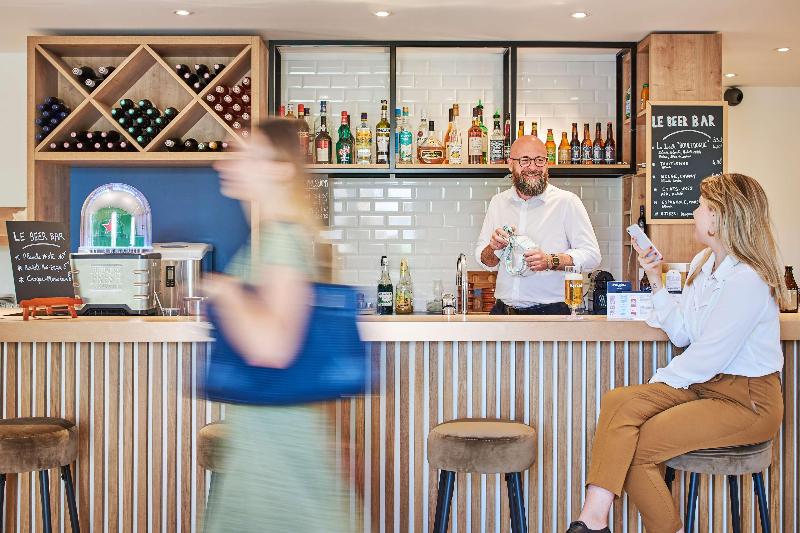 هتل Kyriad Paris Sud Les Ulis Courtaboeuf